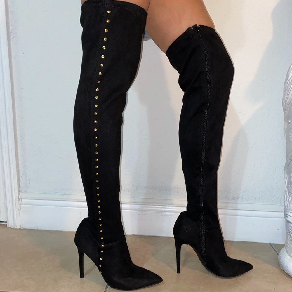Black boot heels